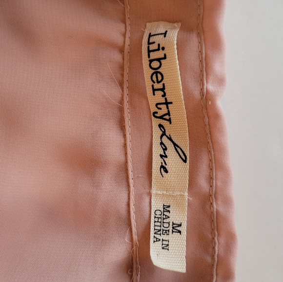 Liberty Love Chiffon Blouse - Picture 5 of 5